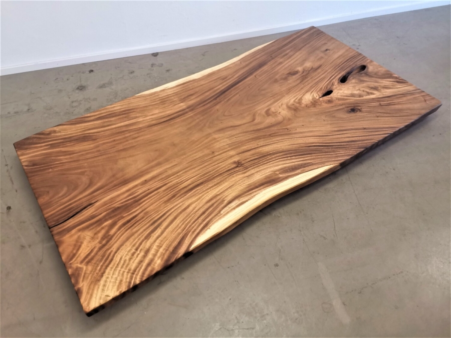massivholz-tischplatte-baumkante-ueberbreite_mb-489 (10)