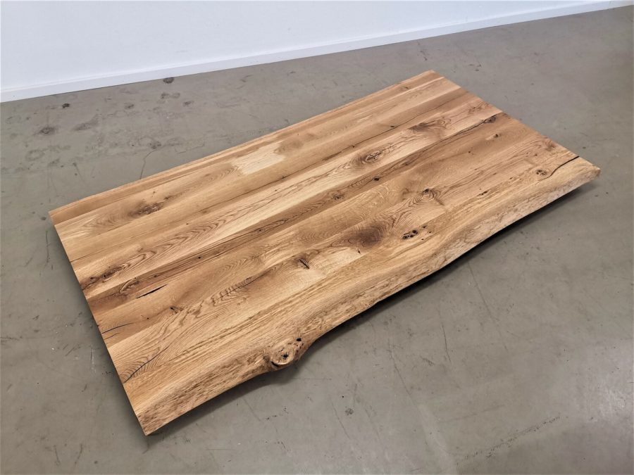 massivholz-tischplatte-baumkante-asteiche_mb-484 (2)