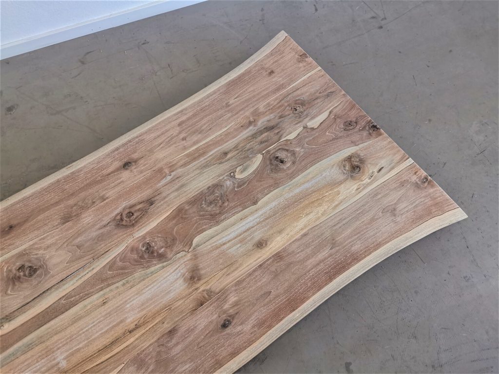 massivholz-tischplatte-baumkante-natur-teak_mb-590 (6)