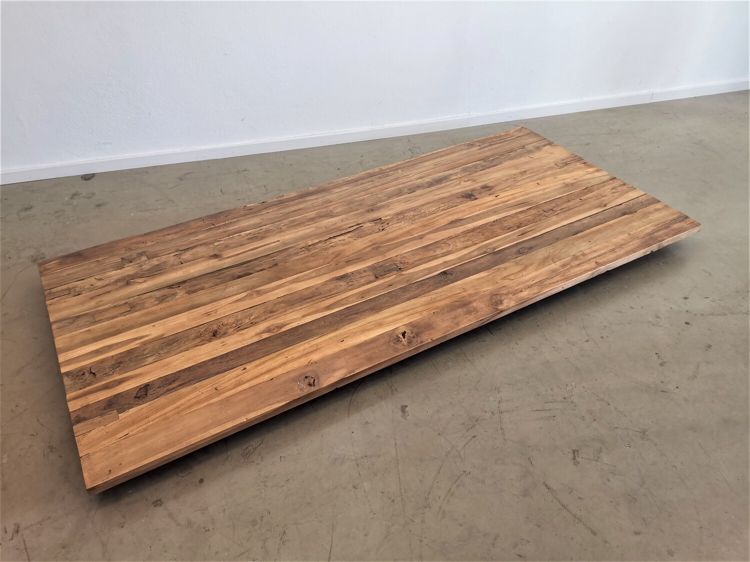 Baumplatten Maßmöbel – Tischplatte Teak Tischplatten – Massivholz – – Altholz Sideboards Möbel – Tischgestelle –