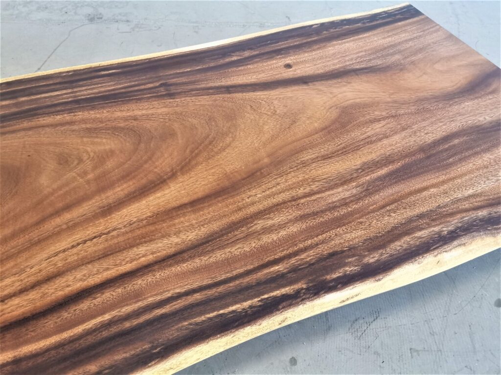 massivholz-tischplatte-baumkante-akazie_mb-660 (5)