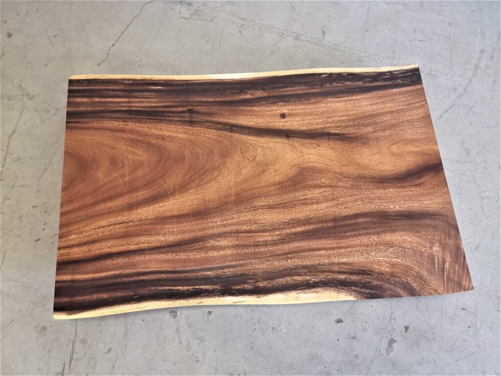 massivholz-tischplatte-baumkante-akazie_mb-660 (6)
