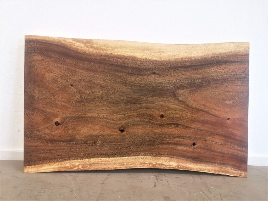 massivholz-tischplatte-baumkante-akazie_mb-693 (7)