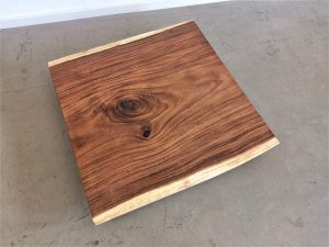 massivholz-tischplatte-baumkante-akazie_mb-698 (2)