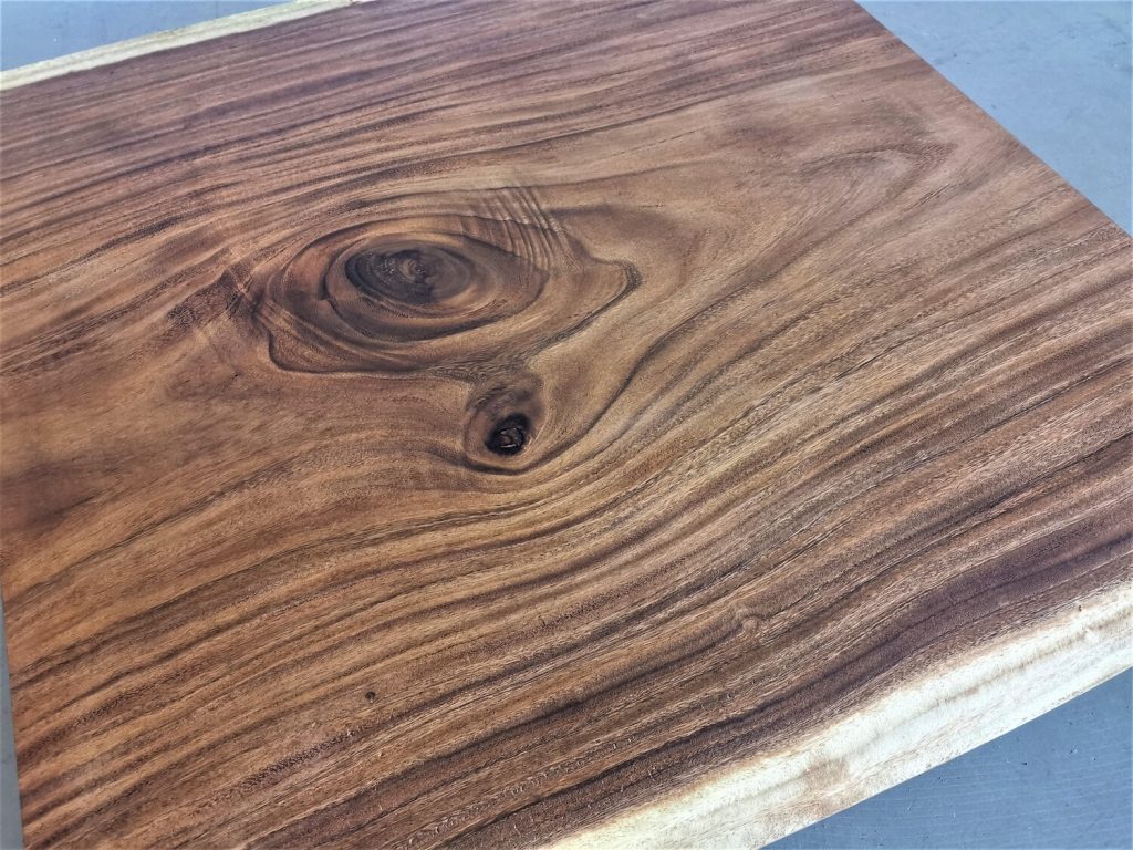 massivholz-tischplatte-baumkante-akazie_mb-698 (6)