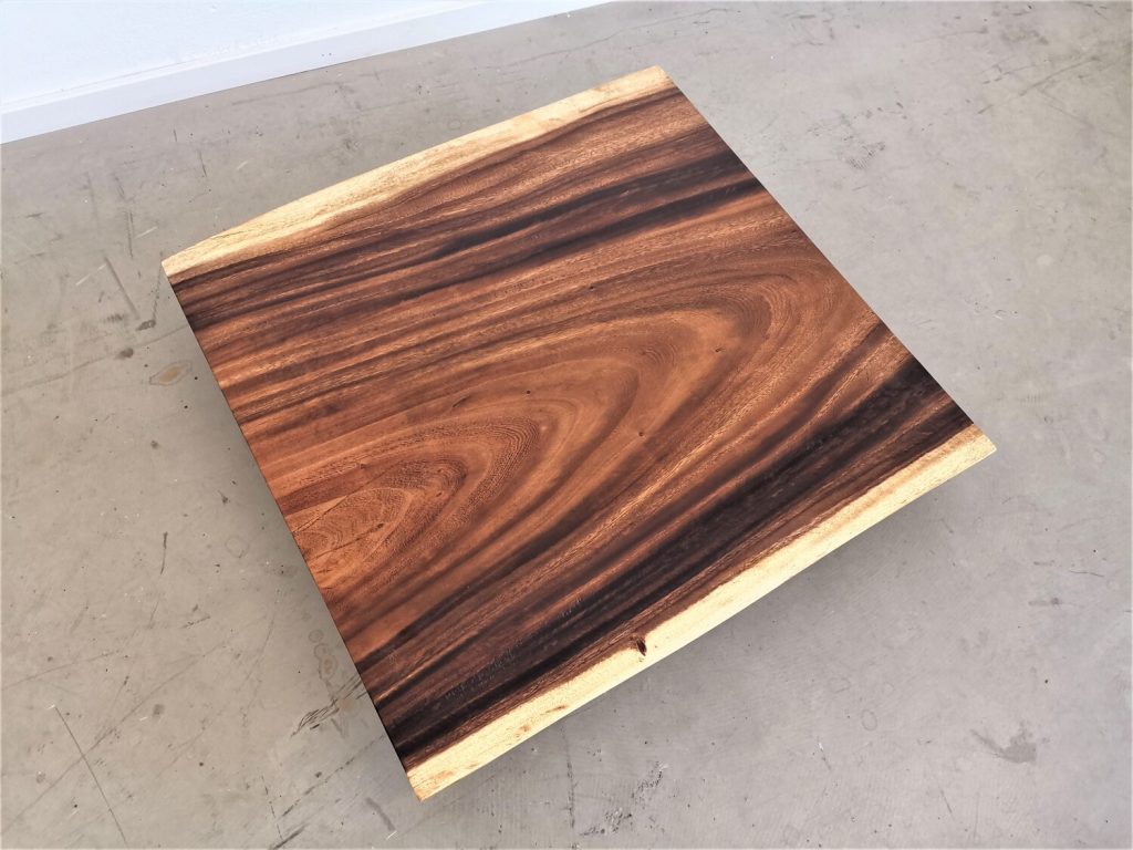 massivholz-tischplatte-baumkante-akazie_mb-699 (1)