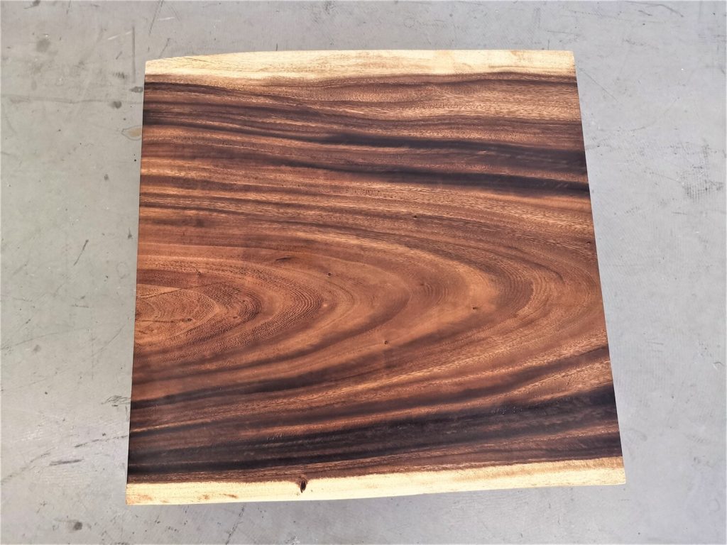 massivholz-tischplatte-baumkante-akazie_mb-699 (4)