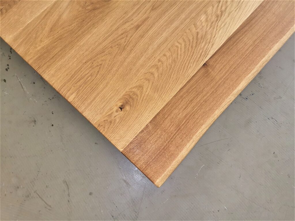 massivholz-tischplatte-baumkante-asteiche_mb-678 (7)
