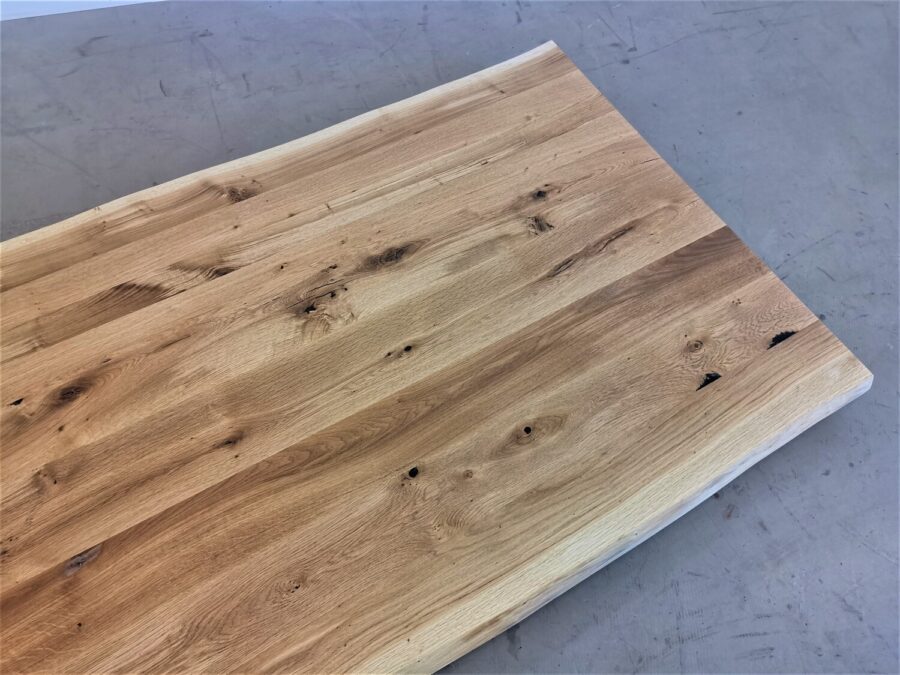 massivholz-tischplatte-baumkante-asteiche_mb-679 (5)