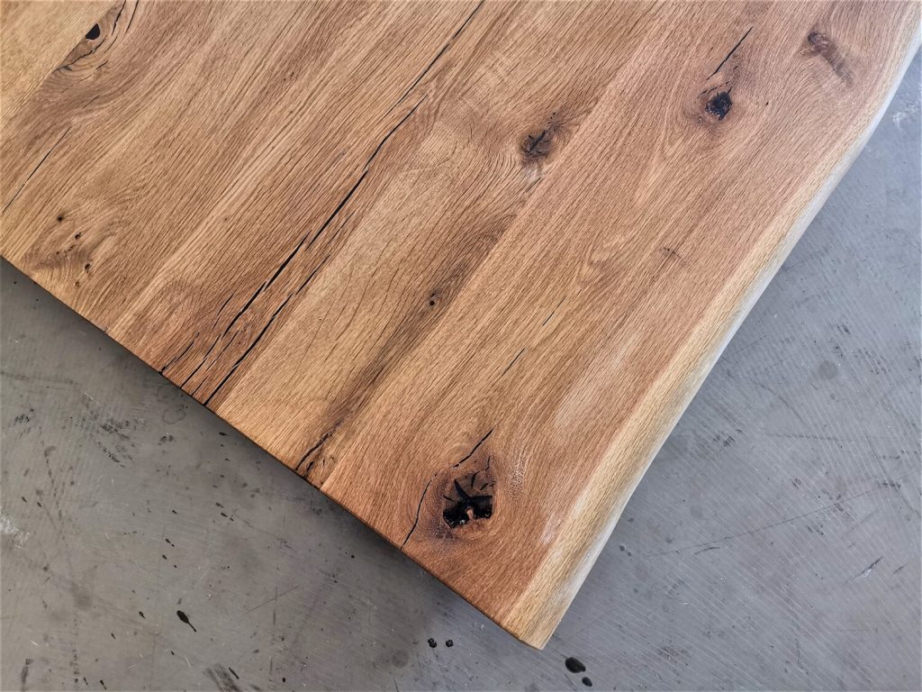 massivholz-tischplattebaumkante-asteiche_mb-689 (7)