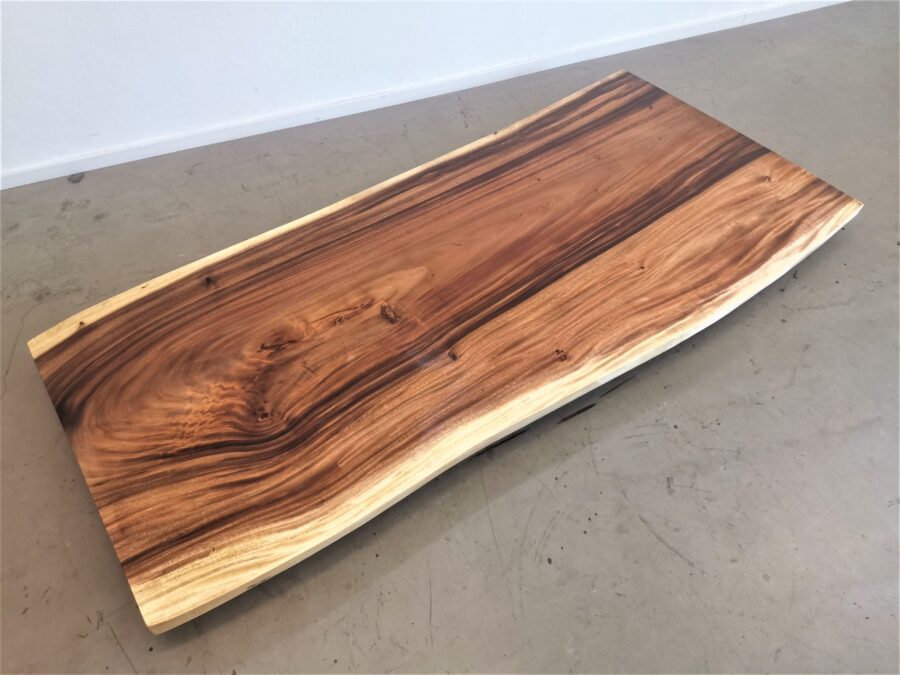 massivholz-tischplatte-baumkante-Akazie_mb-728 (3)