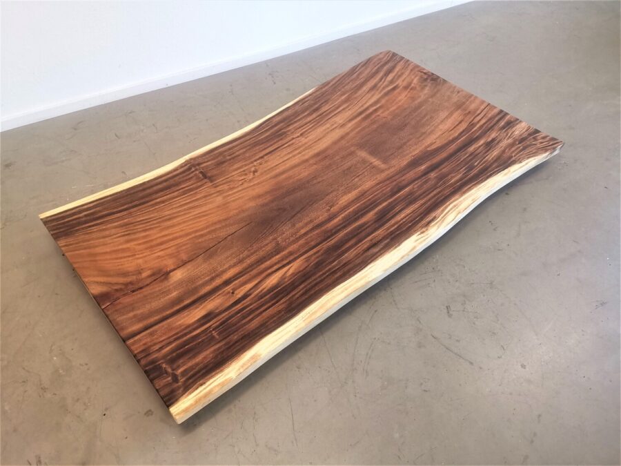 massivholz-tischplatte-baumplatte-baumkante-akazie_mb-725 (1)