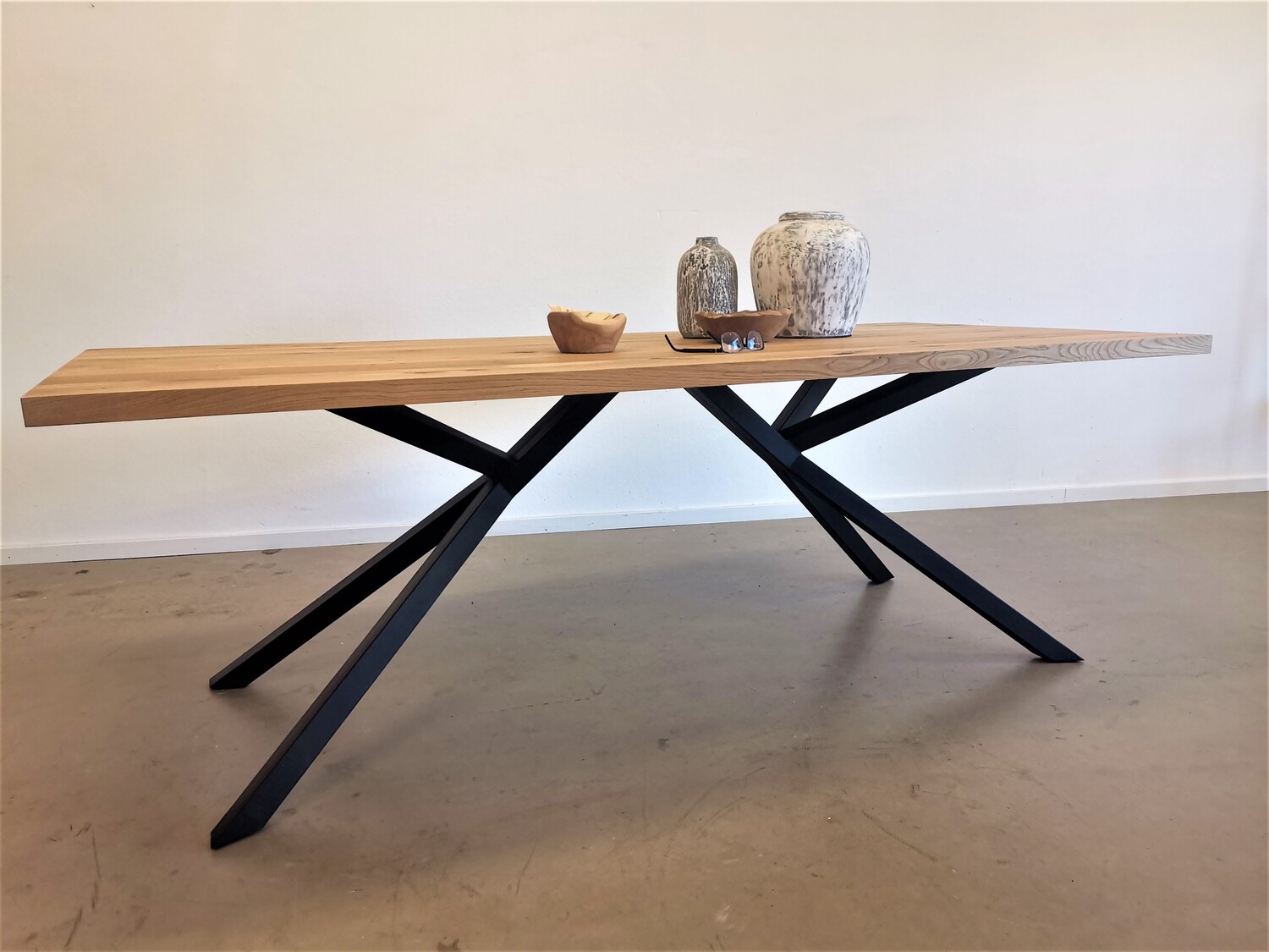 Tischgestell | Luna – Massivholz Möbel – – Sideboards – Tischplatten – Tischgestelle Baumplatten Maßmöbel –