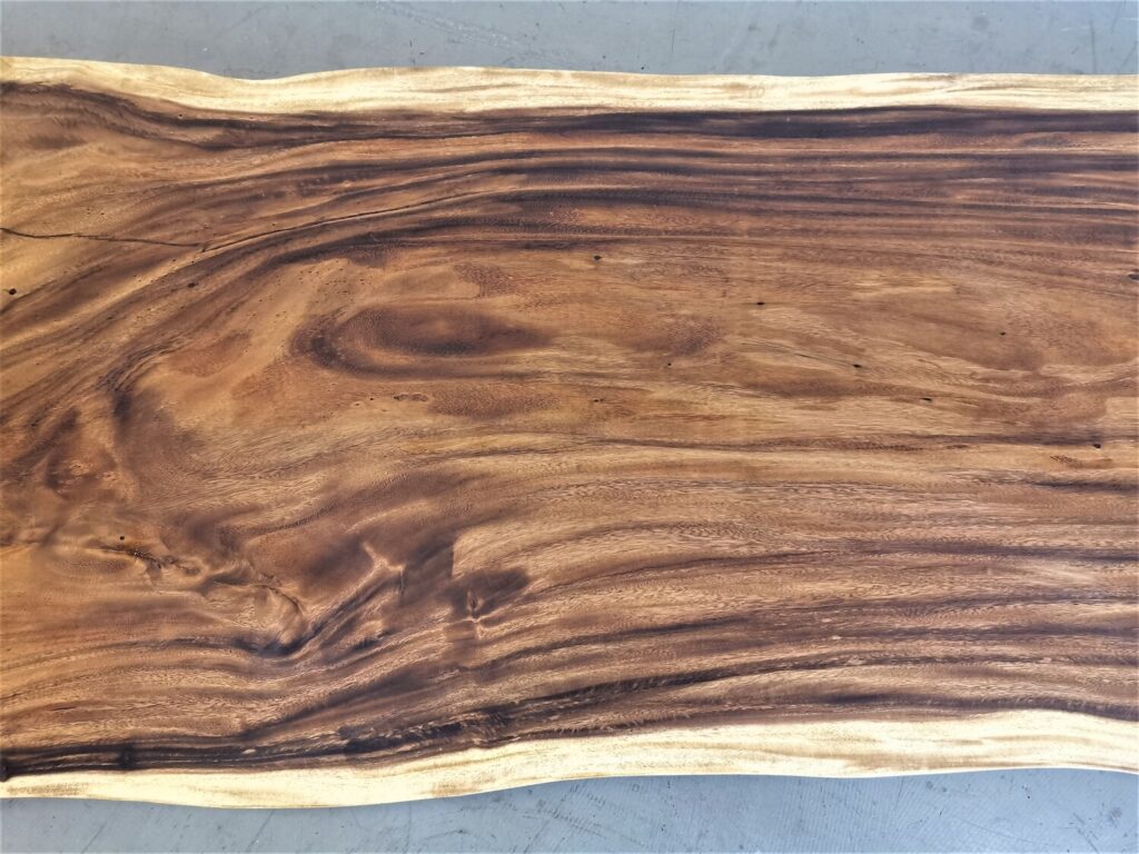 massivholz-tischplatte-am stueck-baumkante-akazie_mb-754 (7)