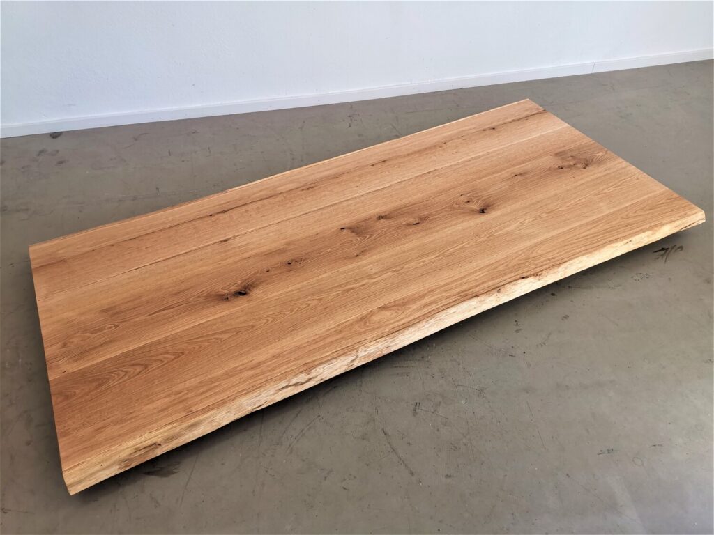 massivholz-tischplatte-baumkante-asteiche_22 (2)