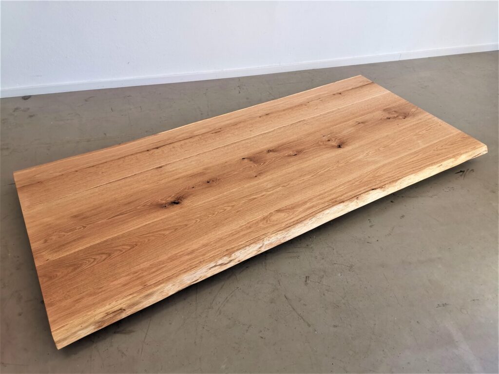 massivholz-tischplatte-baumkante-asteiche_22 (8)