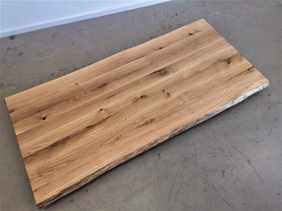 massivholz-tischplatte-baumkante-asteiche_k12 (3)