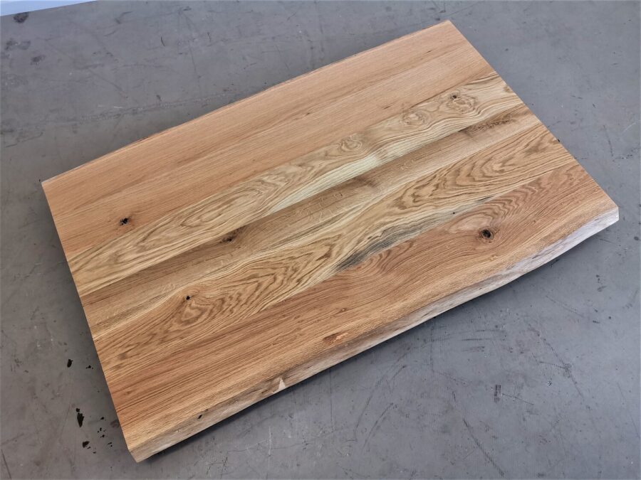 massivholz-tischplatte-baumkante-asteiche_k15 (3)