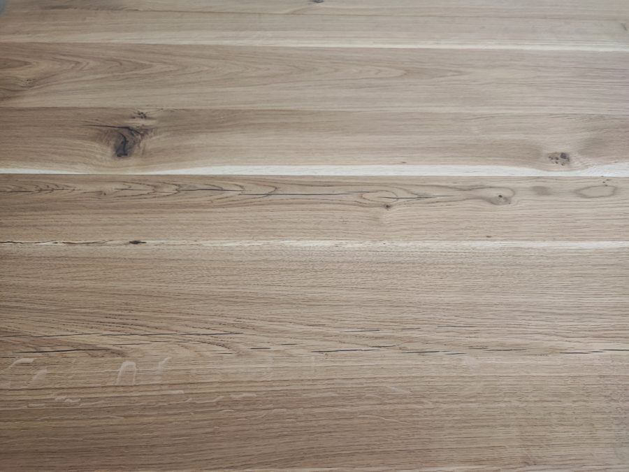 massivholz-tischplatte-baumkante-asteiche_mb-948 (2)