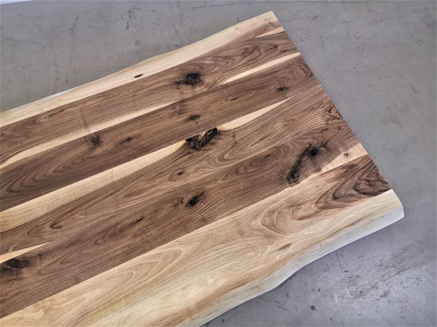massivholz-tischplatte-baumkante-nussbaum_mb-770 (5)