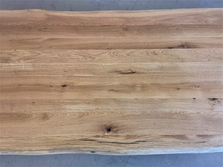 massivholz-tischplatte-baumkante-asteiche_mb-798 (6)