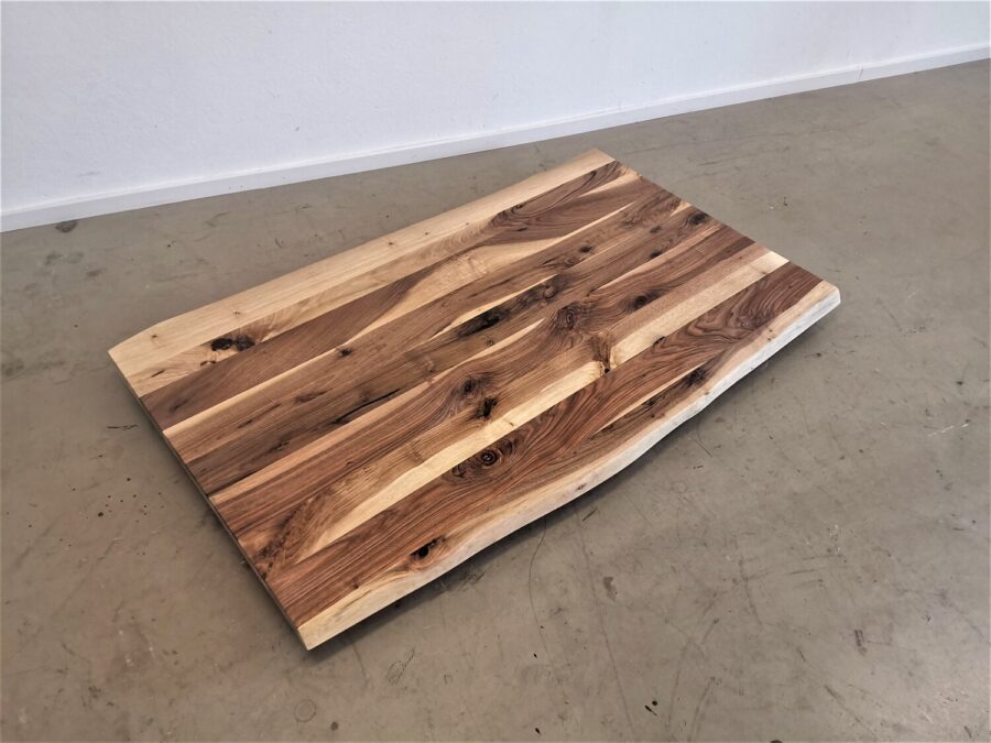 massivholz-tischplatte-baumkante-nussbaum_mb-793 (1)