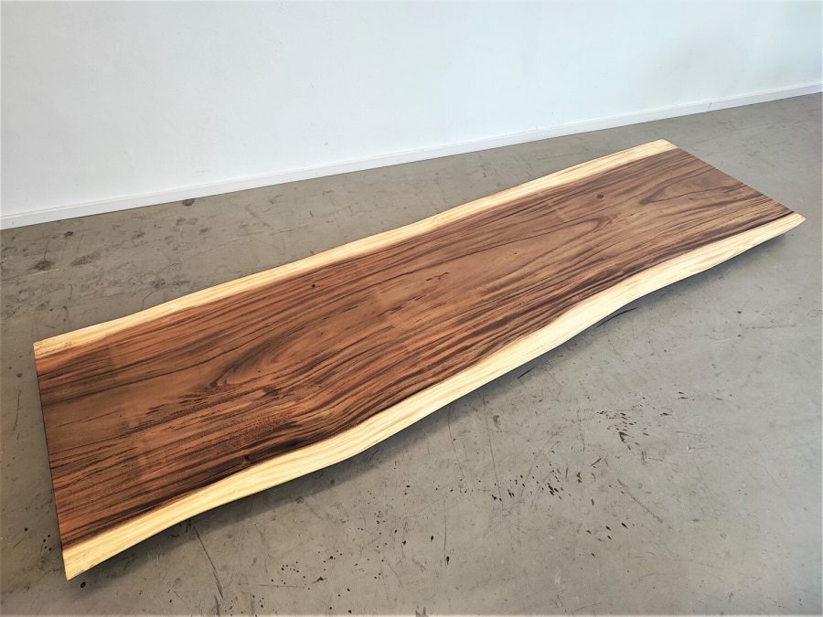 massivholz-tischplatte-baumkante-am-stueck-300cm-akazie_mb-823 (8)