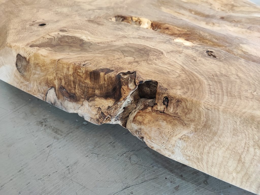 massivholz-tischplatte-baumplatte-barplatte-asteiche_mb-859 (5)