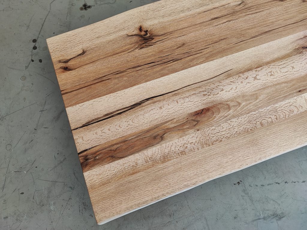 massivholz-tischplatte-baumkante-asteiche_mb-836 (4)