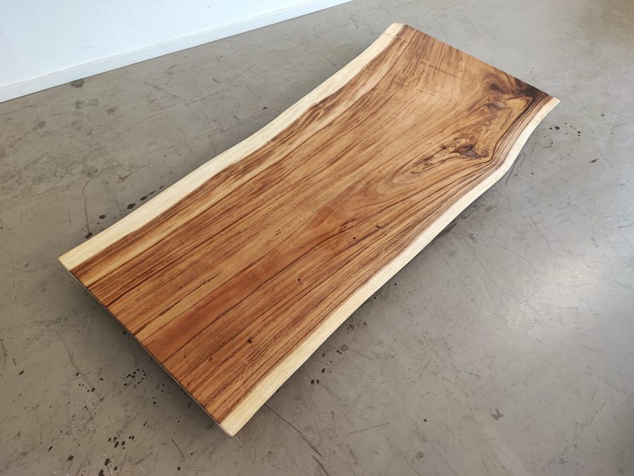 massivholz-tischplatte-baumplatte-baumkante-akazie_mb-843 (8)