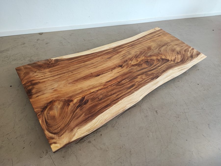 massivholz-tischplatte-baumplatte-baumkante-akazie_mb-845 (9)