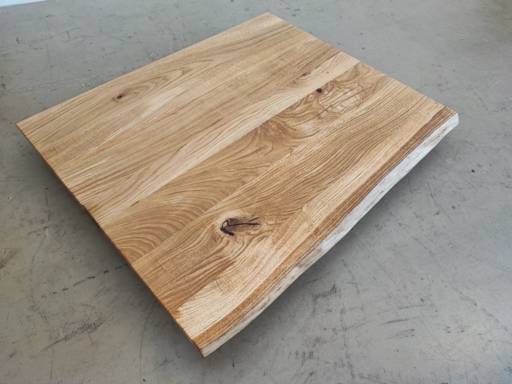 massivholz-tischplatte-baumkante-asteiche_mb-867 (8)