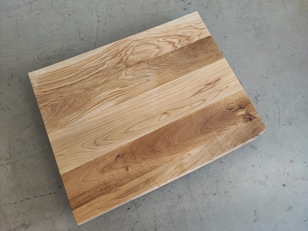 massivholz-tischplatte-baumkante-eiche_mb-862 (5)