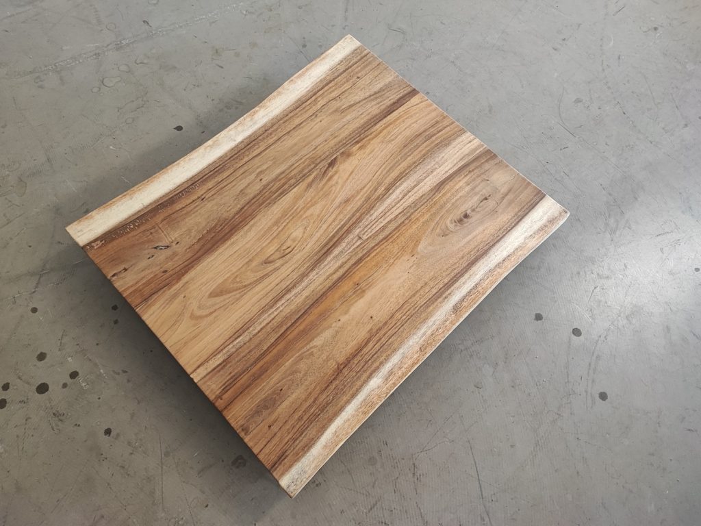 massivholz-tischplatte-baumkante-akazie_mb-908 (5)