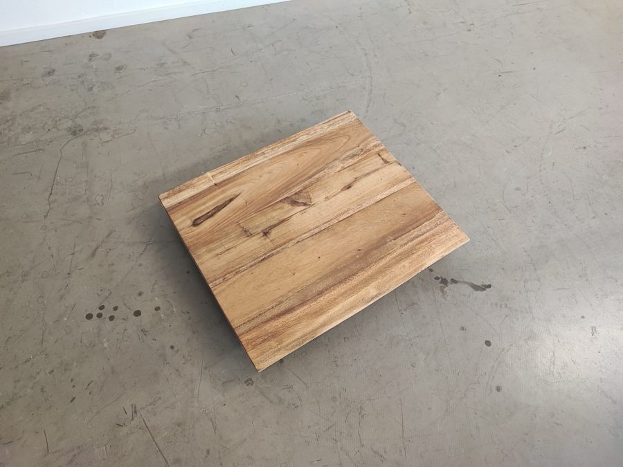 massivholz-tischplatte-baumkante-akazie_mb-910 (1)