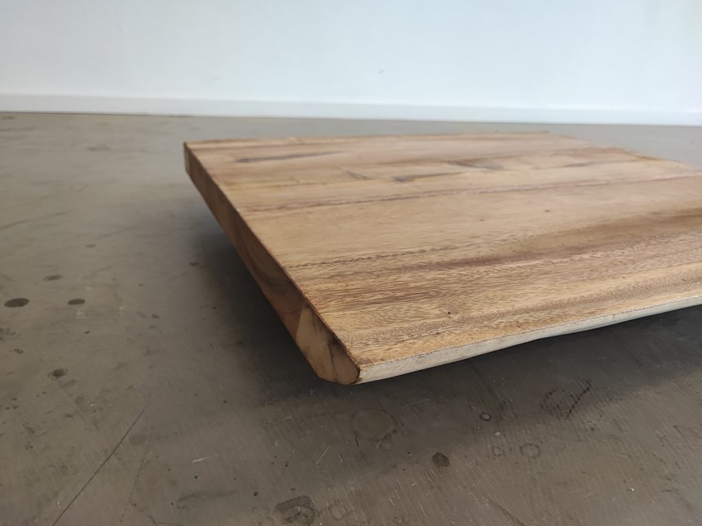 massivholz-tischplatte-baumkante-akazie_mb-910 (2)