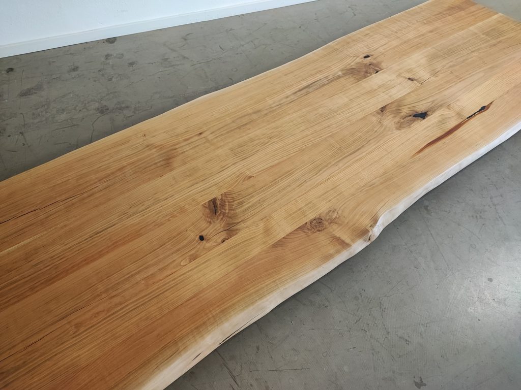 massivholz-tischplatte-baumkante-akazie_mb-913 (3)