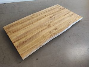 massivholz-tischplatte-baumkante-akazie_mb-930 (8)