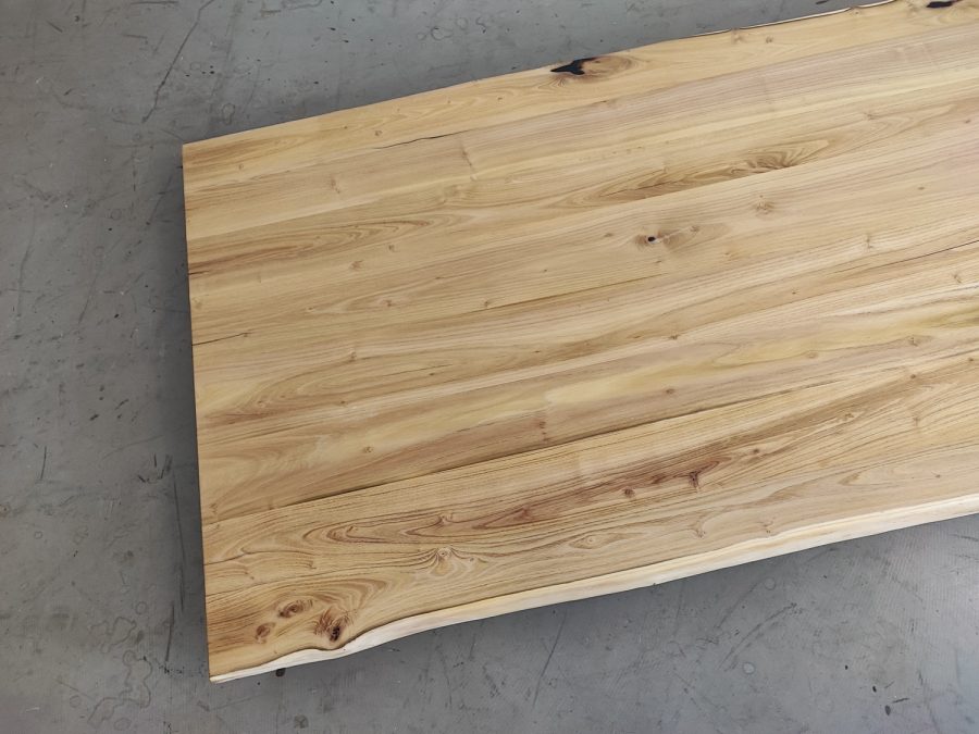 massivholz-tischplatte-baumkante-akazie_mb-931 (3)