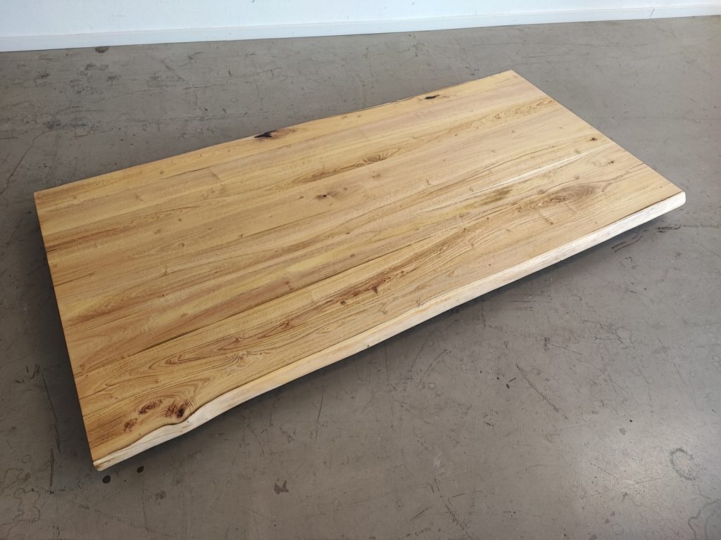massivholz-tischplatte-baumkante-akazie_mb-931 (6)