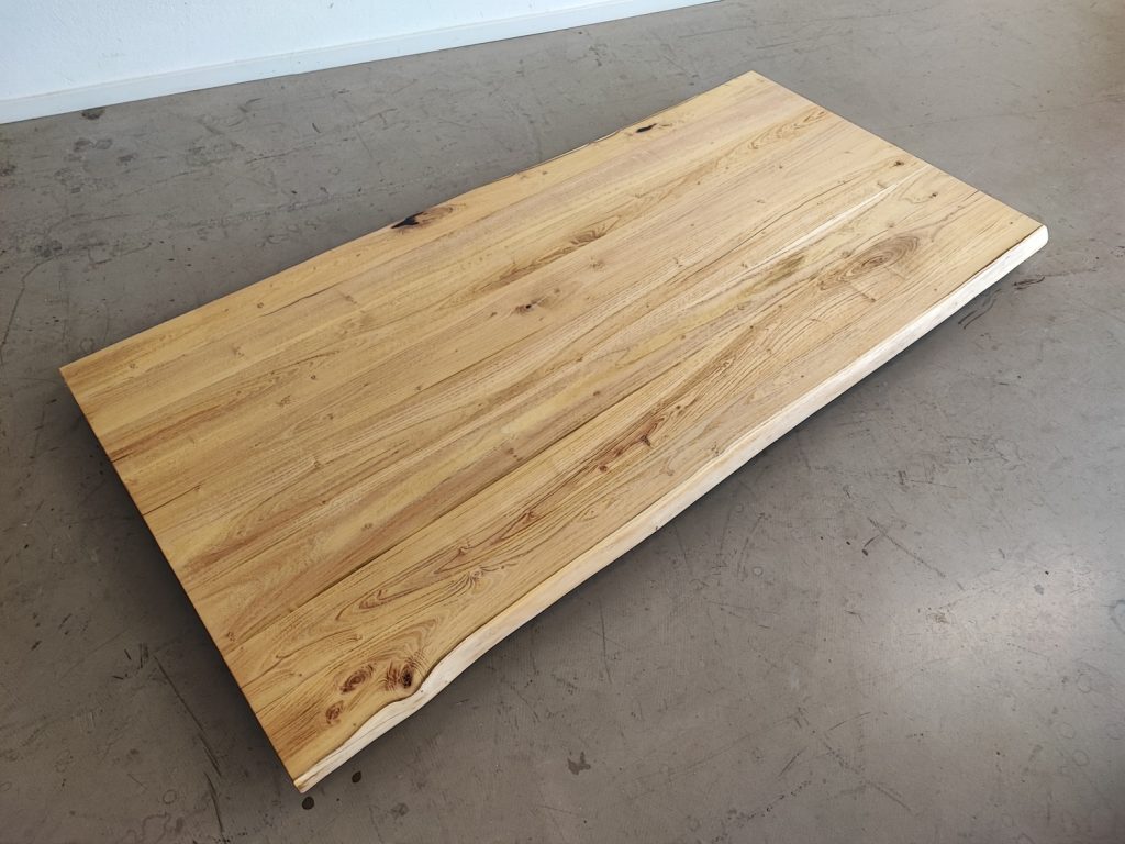 massivholz-tischplatte-baumkante-akazie_mb-931 (9)