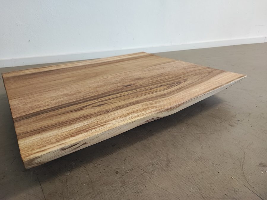 massivholz-tischplatte-baumkante-akazie_mb-934 (2)