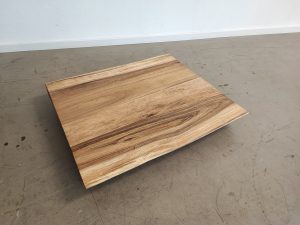 massivholz-tischplatte-baumkante-akazie_mb-934 (6)