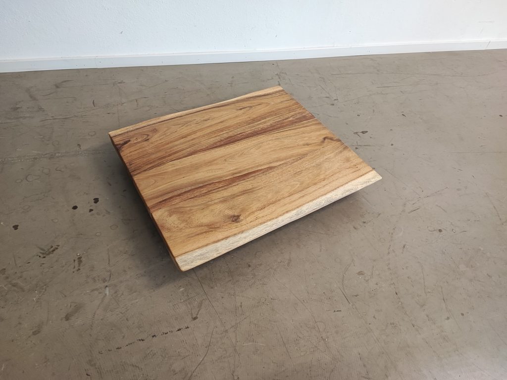 massivholz-tischplatte-baumkante-akazie_mb-936 (7)