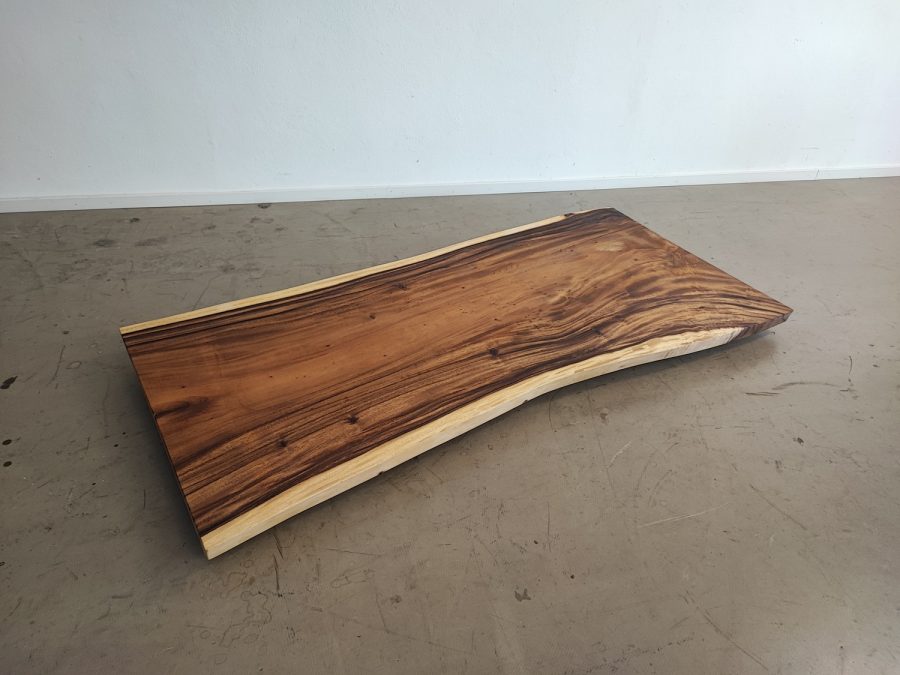 massivholz-tischplatte-baumkante-akazie_mb-942 (2)