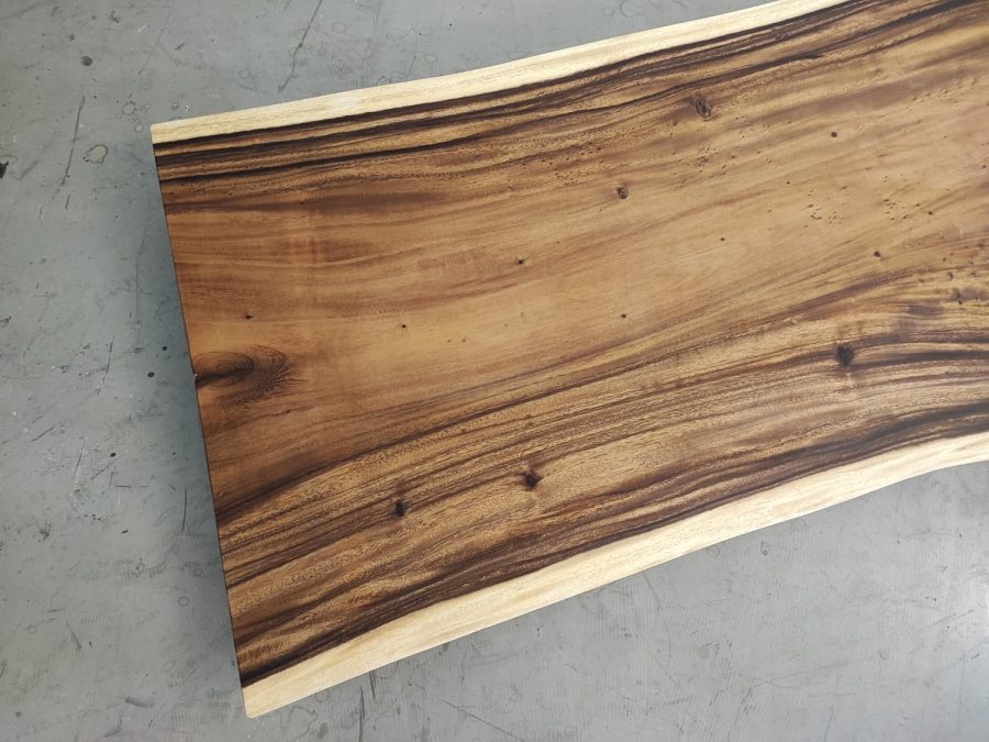massivholz-tischplatte-baumkante-akazie_mb-942 (6)