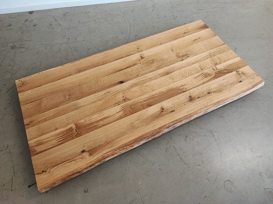 massivholz-tischplatte-baumkante-asteiche_mb-932 (7)