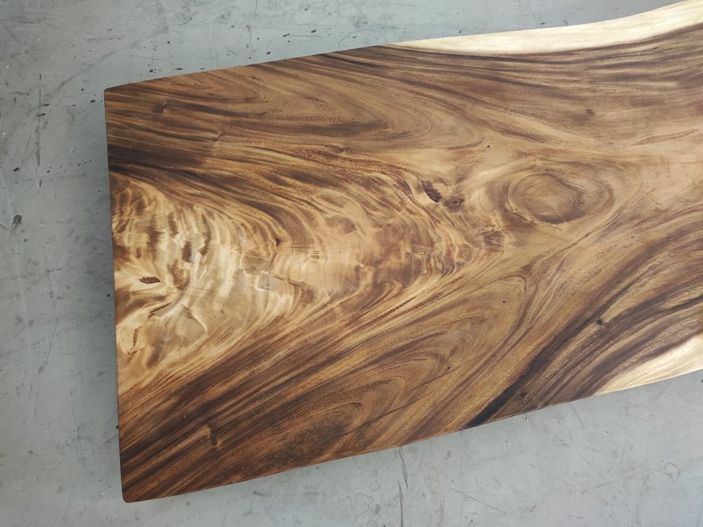 massivholz-tischplatte-baumkante-baumplatte-akazie_mb-945 (7)