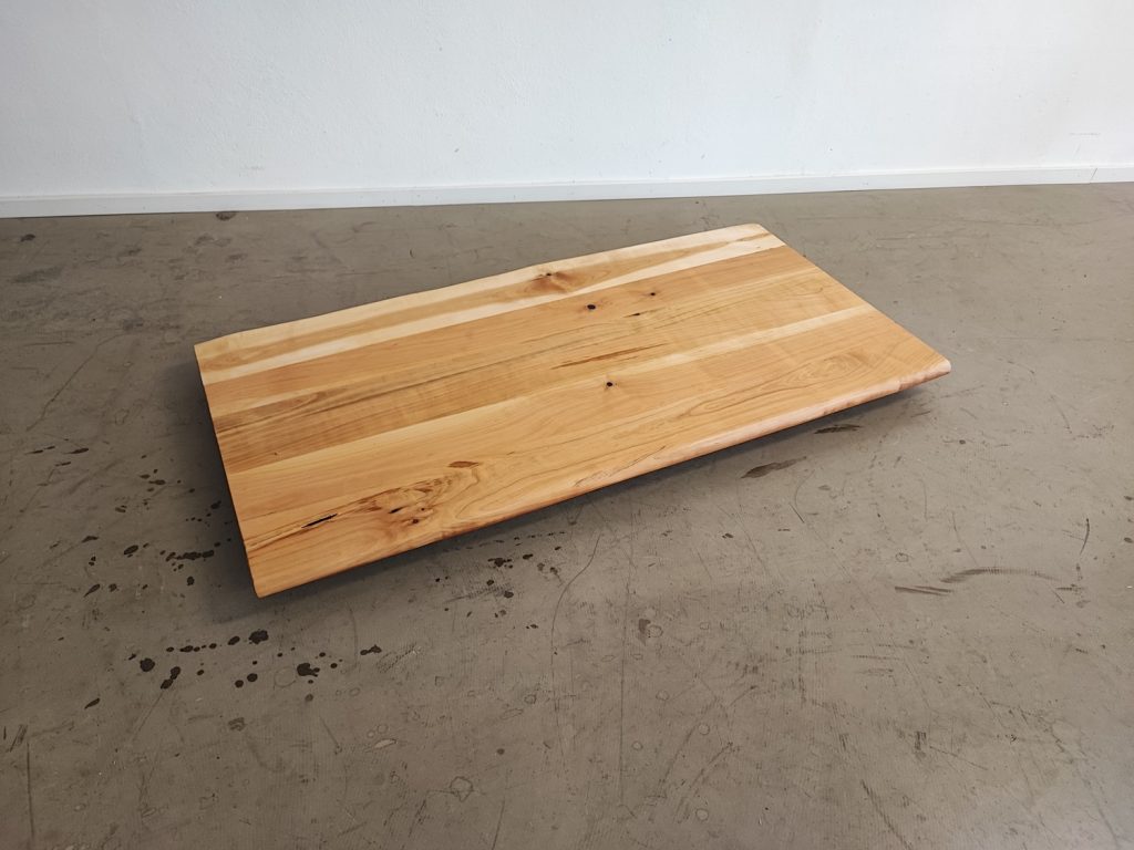 massivholz-tischplatte-baumkante-kirsche_mb-966 (6)