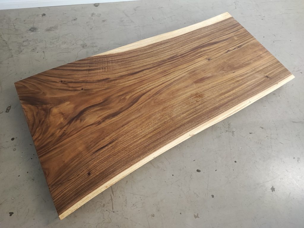 massivholz-tischplatte-baumplatte am stueck-akazie_mb-943 (7)